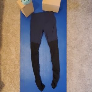 ALO Goddess Leggings M(8-10)